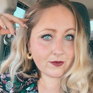 Meet your Posher, Kali